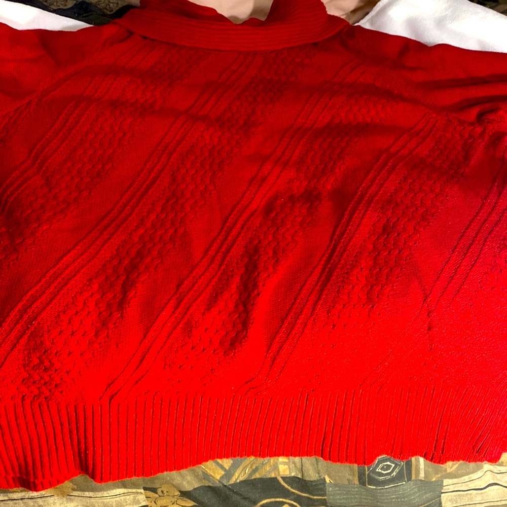 Croft & Barrow 2X cowl neck pull on sweater in wine color or burgundy color